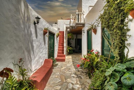 Country House in Icod de los Vinos, Province of Santa Cruz de Tenerife