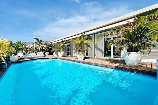 Villa in Costa Adeje, Province of Santa Cruz de Tenerife