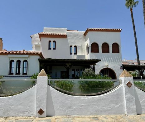 Luxe woning in Casares, Provincia de Málaga