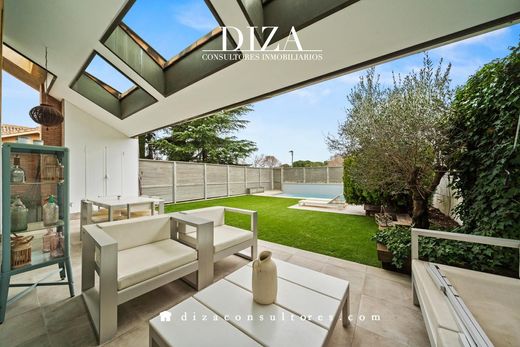 Semidetached House in Somosaguas, Province of Madrid