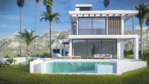 Villa in Estepona, Malaga