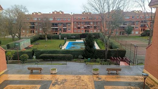 Apartment / Etagenwohnung in Las Rozas de Madrid, Provinz Madrid