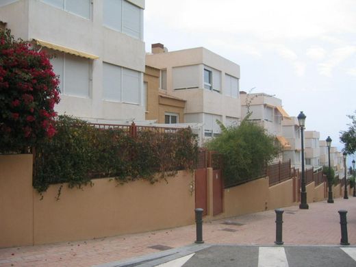 Villa in Alicante, Provinz Valencia