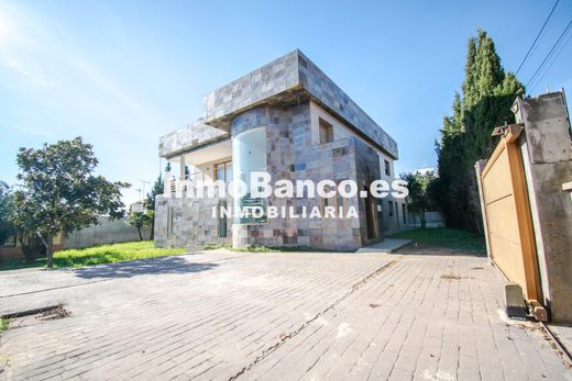 Villa in Torrent, Valencia