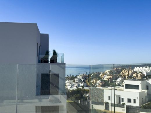 Penthouse in Casares, Málaga