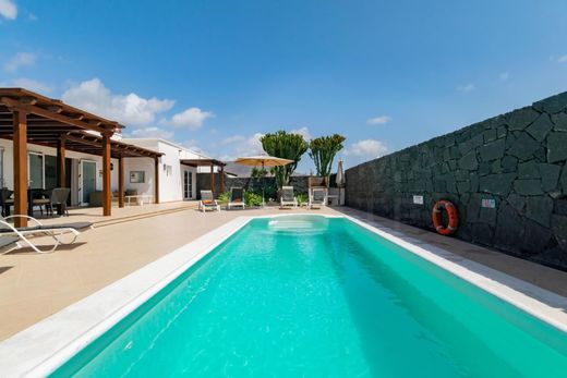 Semidetached House in Playa Blanca, Province of Las Palmas