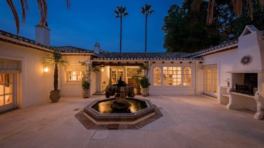 Villa in Estepona, Provincia de Málaga