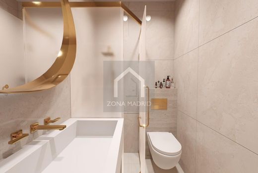 Apartment / Etagenwohnung in Madrid, Provinz Madrid