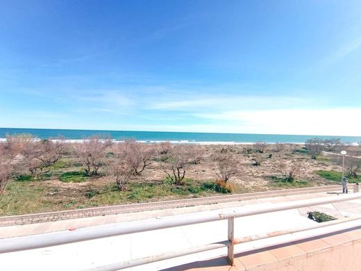 Вилла, Олива, Província de València