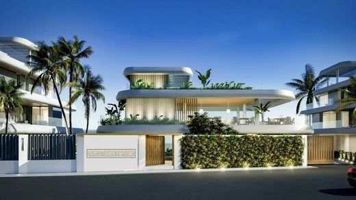 Penthouse in Estepona, Malaga