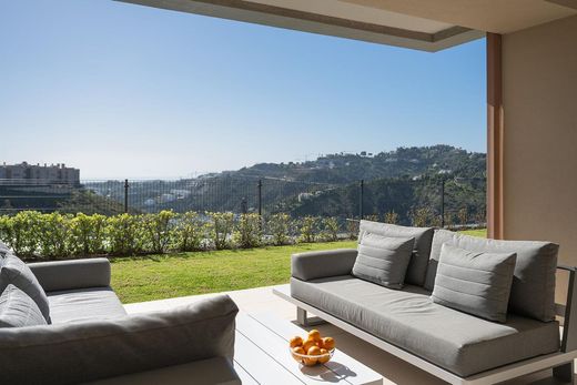 Apartment in Benahavís, Malaga