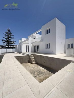 Villa in Teguise, Province of Las Palmas