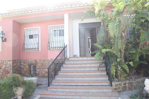 Вилла, Ла-Нусиа, Provincia de Alicante