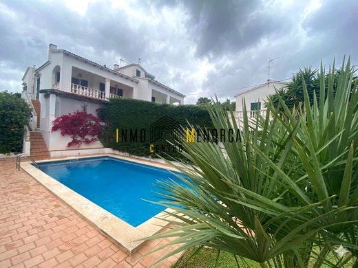 Villa in Cala Galdana, Balearen Inseln
