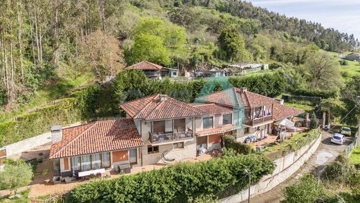 빌라 / Oviedo, Province of Asturias