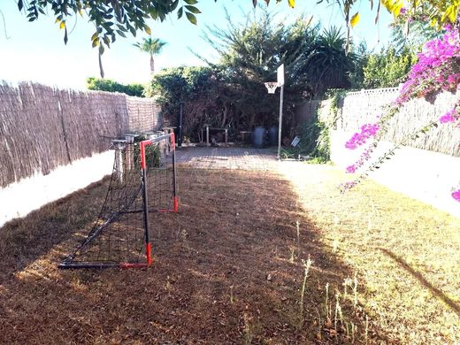 Luxe woning in Guadiaro, Provincia de Cádiz