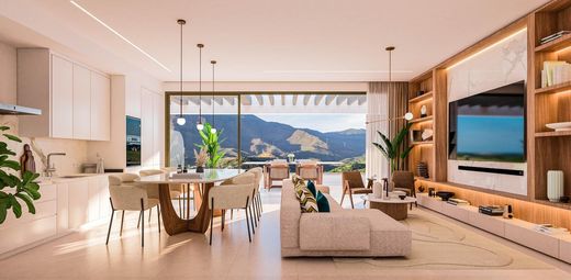 Apartment / Etagenwohnung in Estepona, Málaga