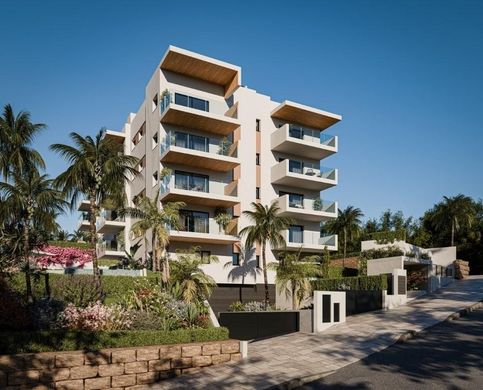 Apartment / Etagenwohnung in Estepona, Málaga