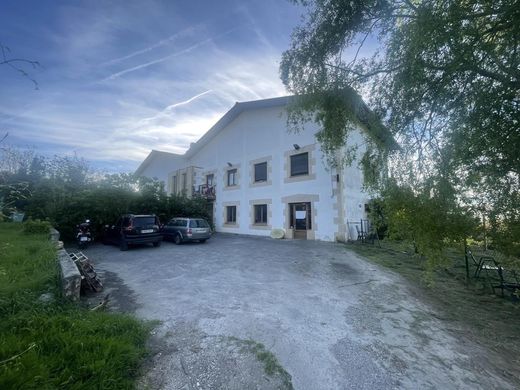 Semidetached House in San Sebastian, Guipuzcoa