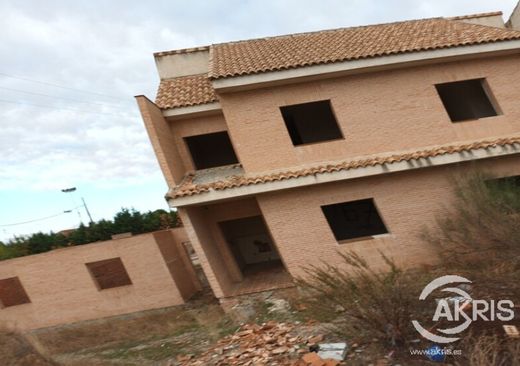 Edificio en Camarena, Provincia de Toledo