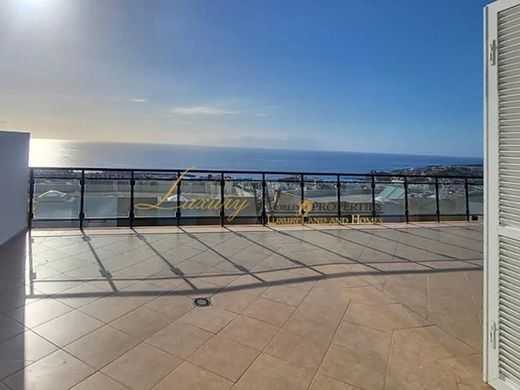 Villa in Costa Adeje, Province of Santa Cruz de Tenerife