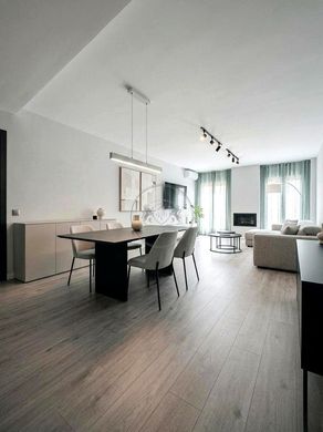 Apartment / Etagenwohnung in Leganés, Provinz Madrid