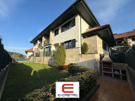 Villa multifamiliale à Castro-Urdiales, Province de Cantabrie