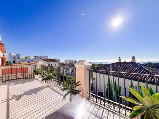 Villa Plurifamiliare a Marbella, Málaga