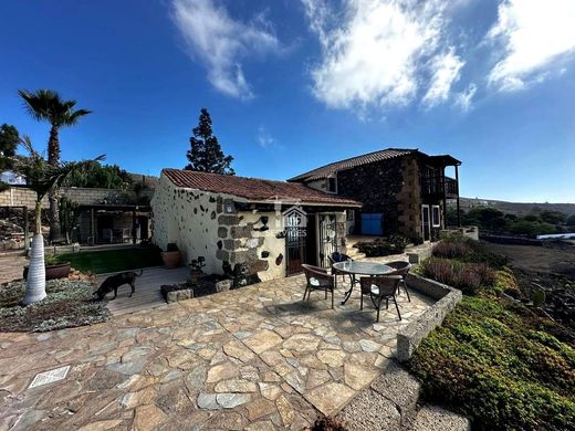 Country House in Arona, Province of Santa Cruz de Tenerife