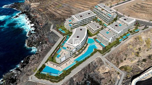 Apartment / Etagenwohnung in Adeje, Provinz Santa Cruz de Tenerife