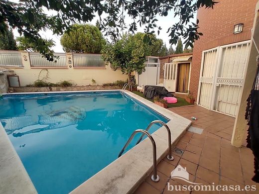 Villa in Linares, Jaen