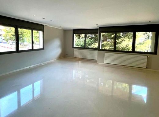 Квартира, Эскальдес-Энджордани, Escaldes-Engordany