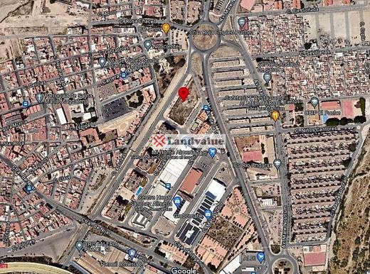 أرض ﻓﻲ المرية, Almería
