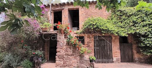 Farmhouse in Bigues i Riells, Province of Barcelona
