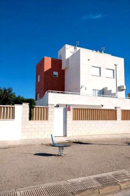 Semidetached House in Oliva, Valencia