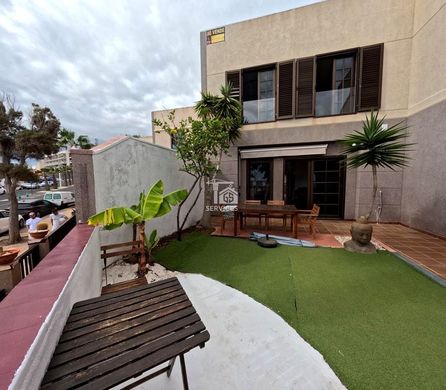 Villa in Granadilla de Abona, Province of Santa Cruz de Tenerife