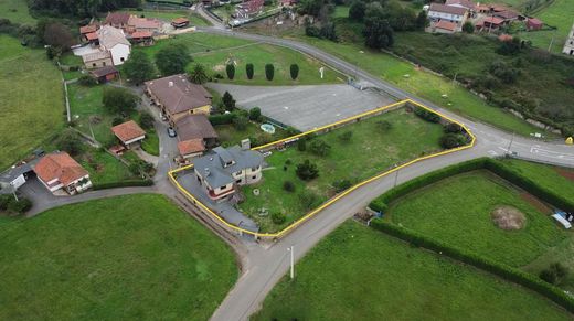 빌라 / Luanco, Province of Asturias