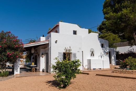 Villa in Las Salinas, Balearen