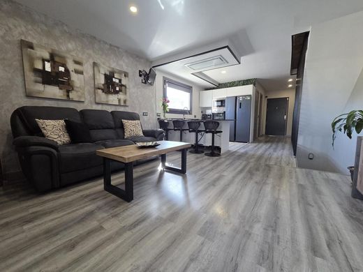 Twee-onder-een-kapwoning in Alhaurín de la Torre, Provincia de Málaga