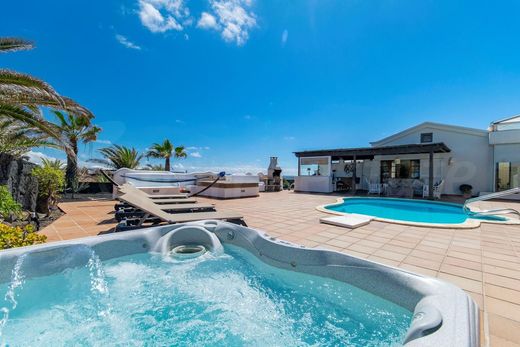 Villa in Playa Blanca, Province of Las Palmas