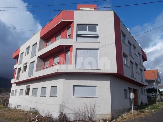 Edificio en O Rosal, Pontevedra