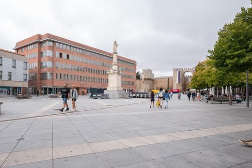 Appartement à Ávila, Avila