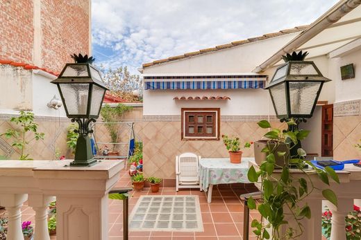 Villa in El Masnou, Provinz Barcelona