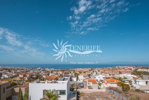 Apartment / Etagenwohnung in Costa Adeje, Provinz Santa Cruz de Tenerife