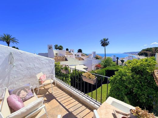 Villa in Casares, Malaga