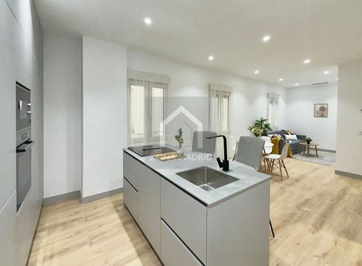 Apartment / Etagenwohnung in Madrid, Provinz Madrid