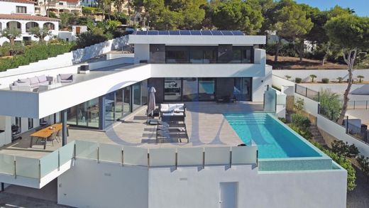 Villa in Moraira, Alicante