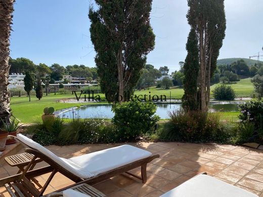 Villa in Santa Eulària des Riu, Balearen Inseln