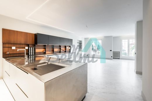 Appartamento a Oviedo, Asturie