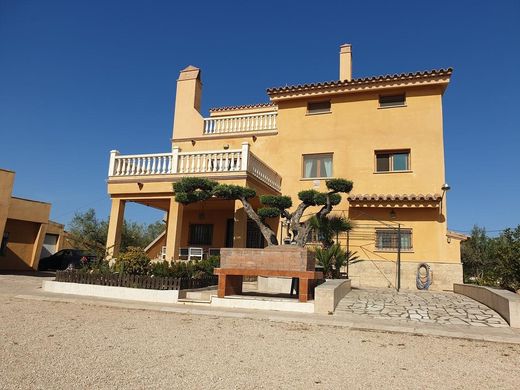 منزل ريفي ﻓﻲ Camarles, Província de Tarragona